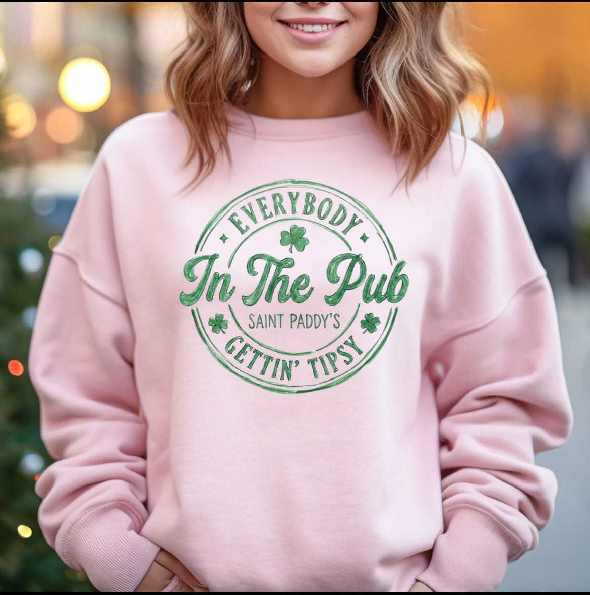Everybody in the Pub Gettin Tipsy Shirt